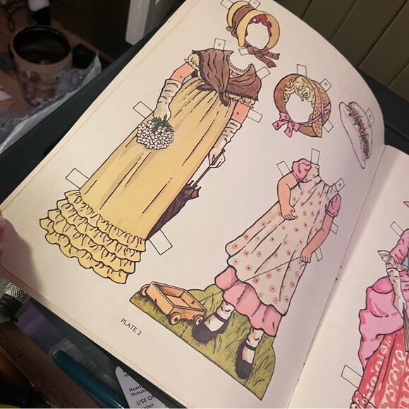 Kate Greenaway 1981 Paper Dolls in Full Color Book - Picture 7 of 12
